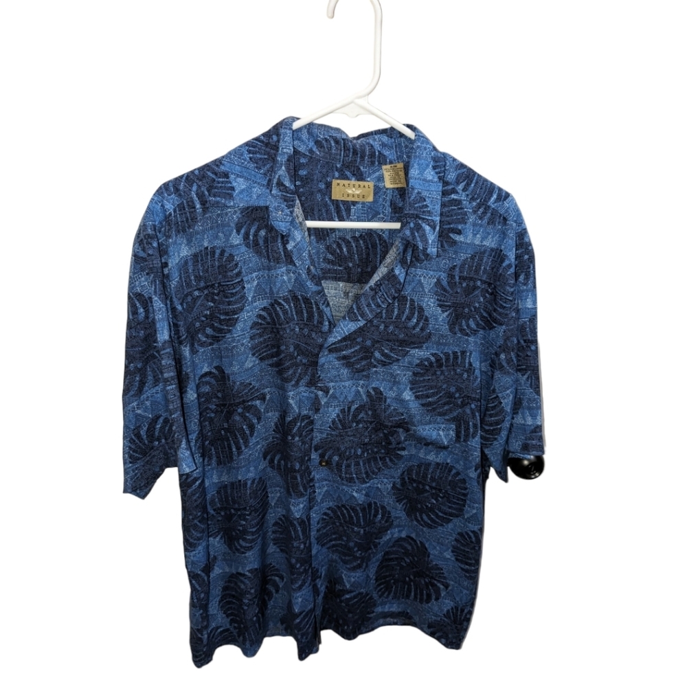Men's Natural Issue Hawaiian Shirt size Medium